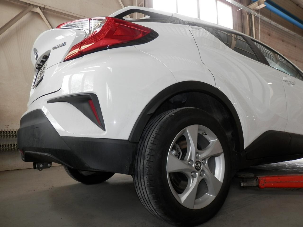 Фаркоп оцинкованный Galia T073A для Toyota C-HR 2018-(паспорт и сертификат в комплекте)(без электрики)