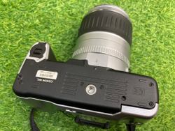 Canon EOS 300V kit EF 28-90mm 4-5.6 II