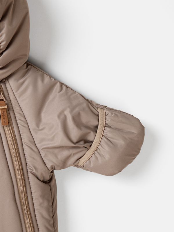 Комбинезон демисезонный с закрытой ножкой 