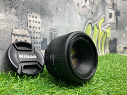 Nikon 50mm 1.8D