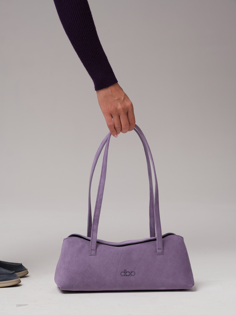 Женская замшевая сумка DBR 31127 лиловый