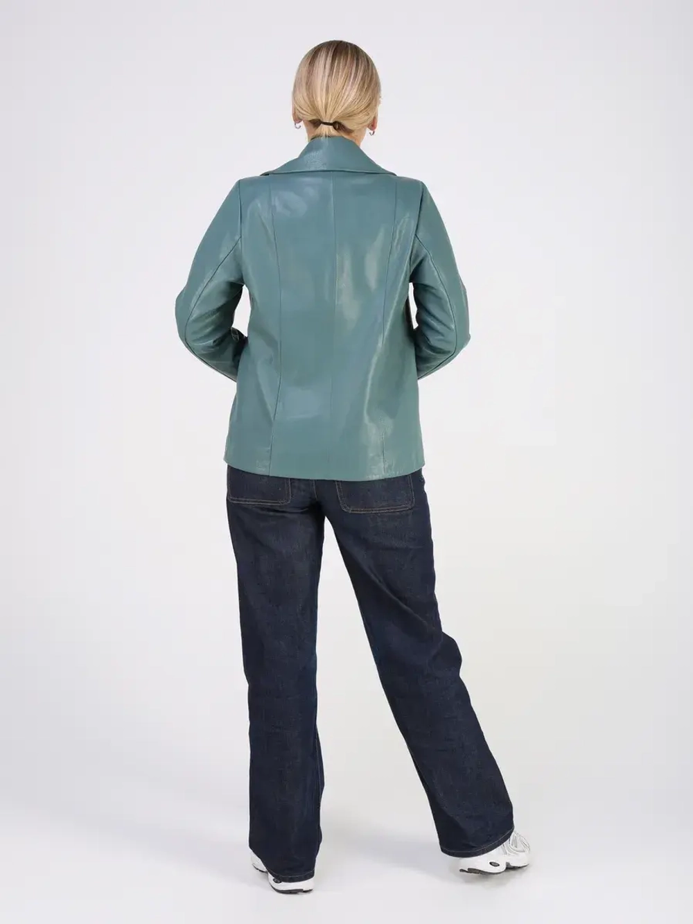 Кожаная куртка демисезонная косуха