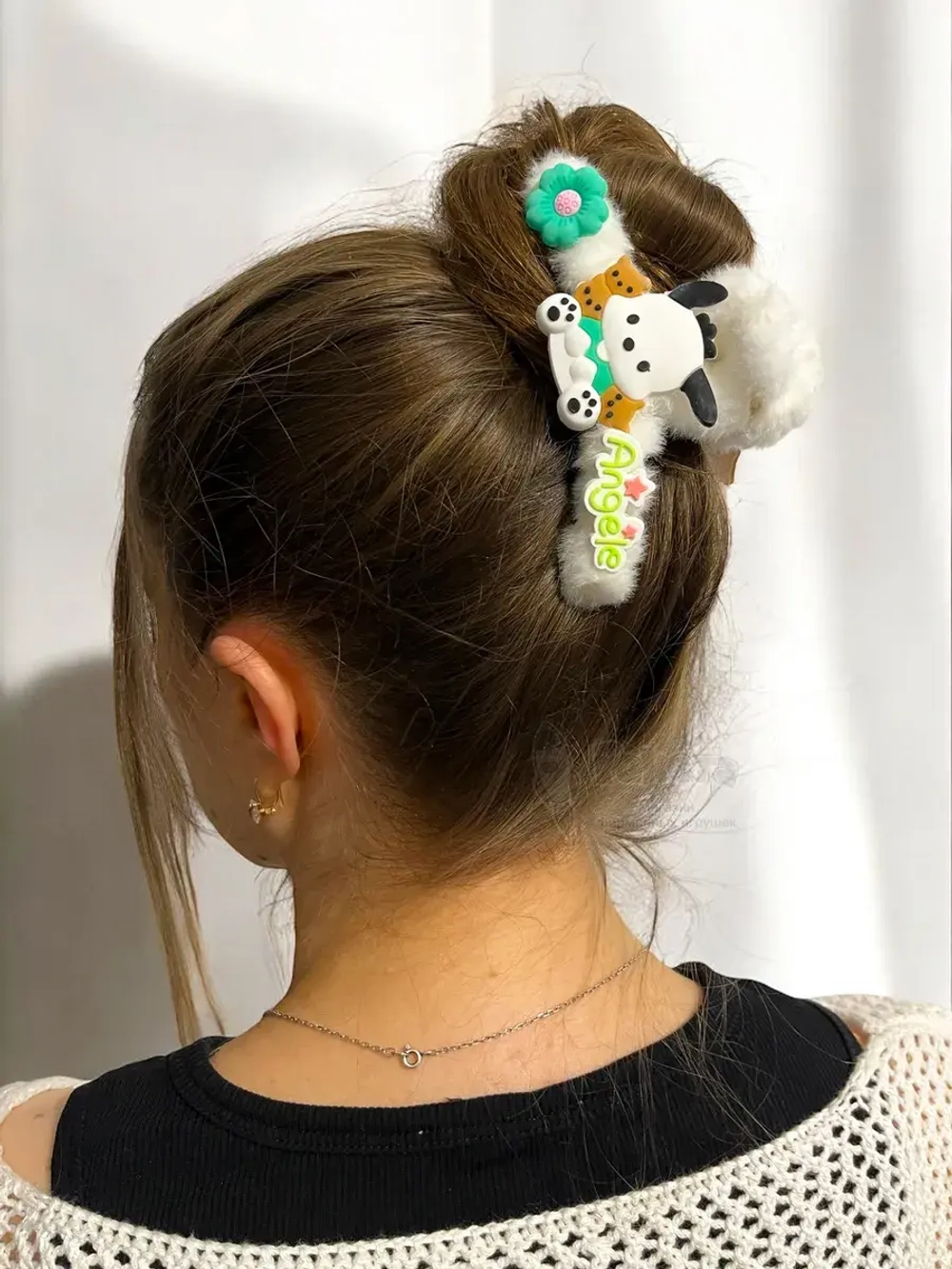 Заколка крабик краб для волос пушистый плюшевый Hello Kitty