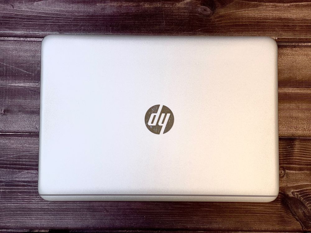 14" Ноутбук HP EliteBook Follio 1040 G3 (1920x1080, Intel Core i5-6300U, RAM 8ГБ, SSD 256ГБ, Intel HD Graphics 520, Win 10Pro)