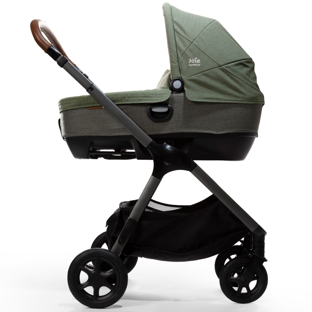 Детское автокресло Joie Calmi