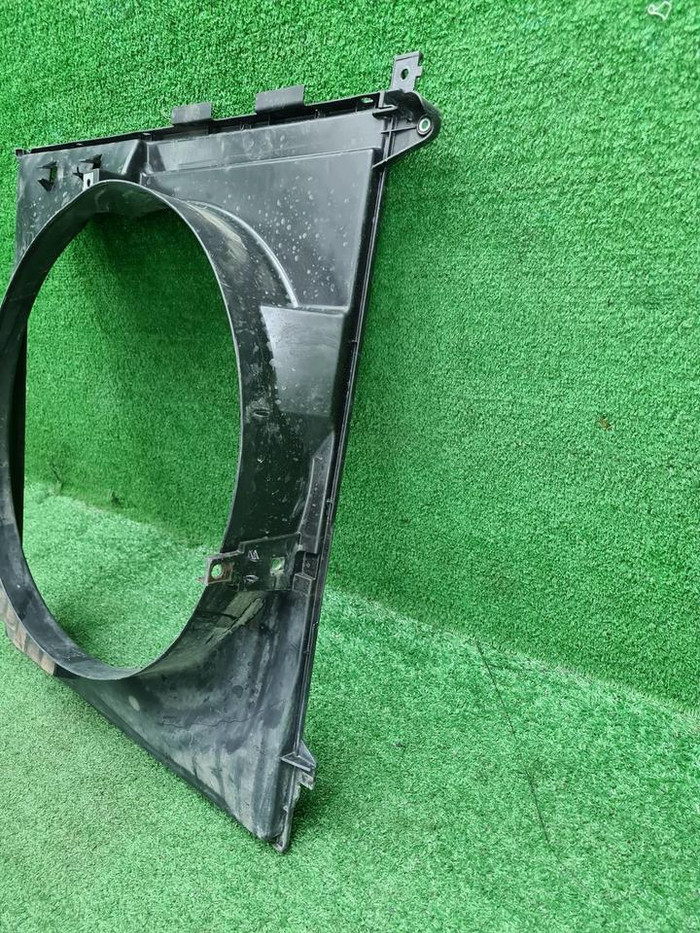 Диффузор вентилятора Toyota LC Prado 150 (2009-нв)