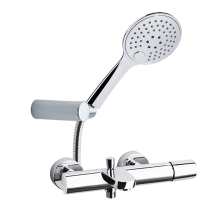 Смеситель для ванны с душевым комплектом TZAR 340501TR