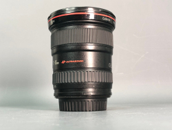 Canon EF 17-40mm f/4L USM