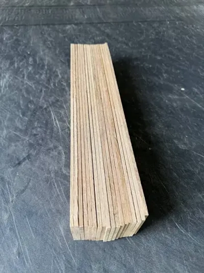Шпон( ламель) пиленный, дуб 50Х4,2 Х375 ( 10шт) для творчества, хобби и поделок