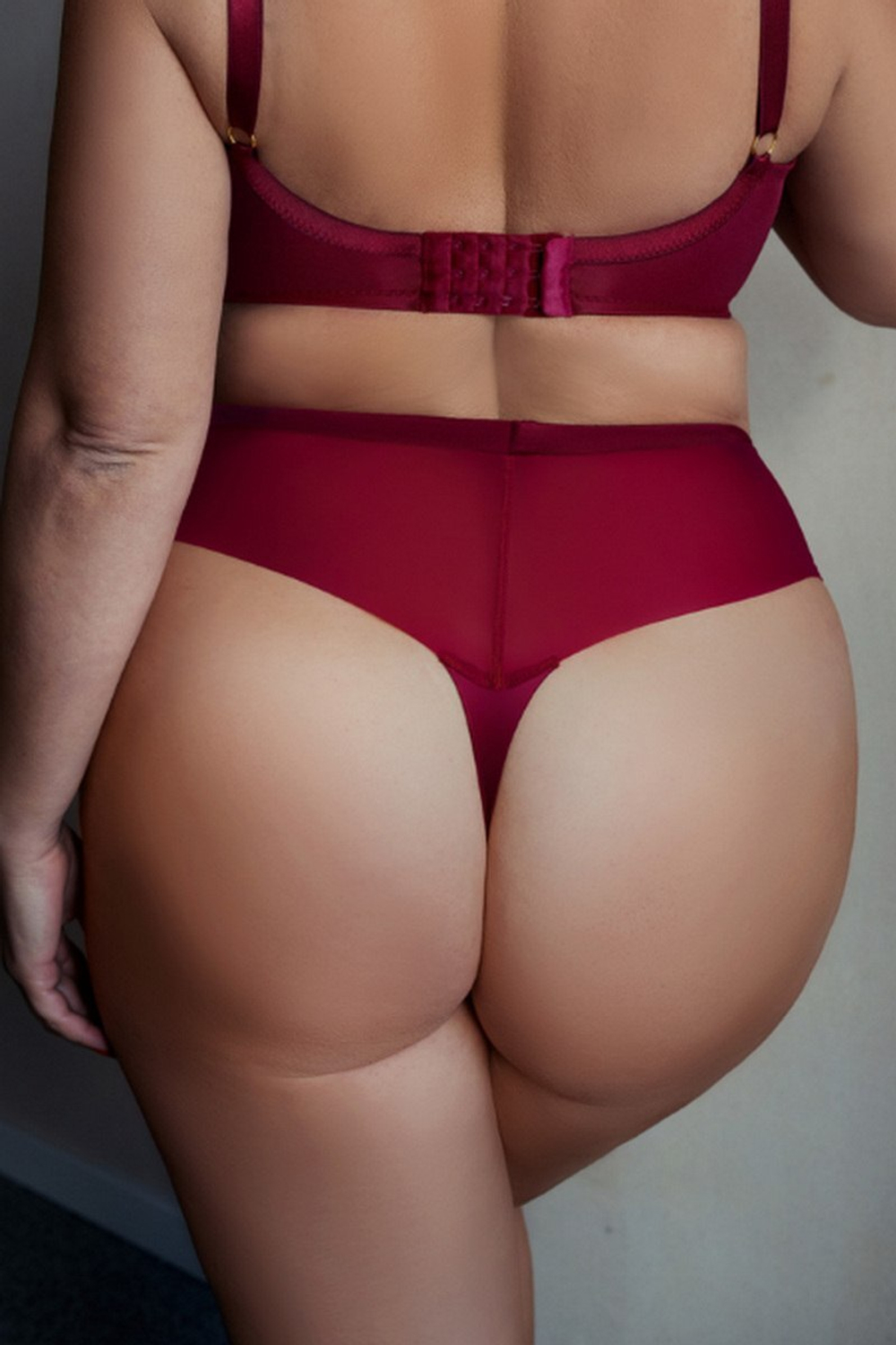 RUBIN Stringhighwaist Трусы высокие стринги KRIS LINE