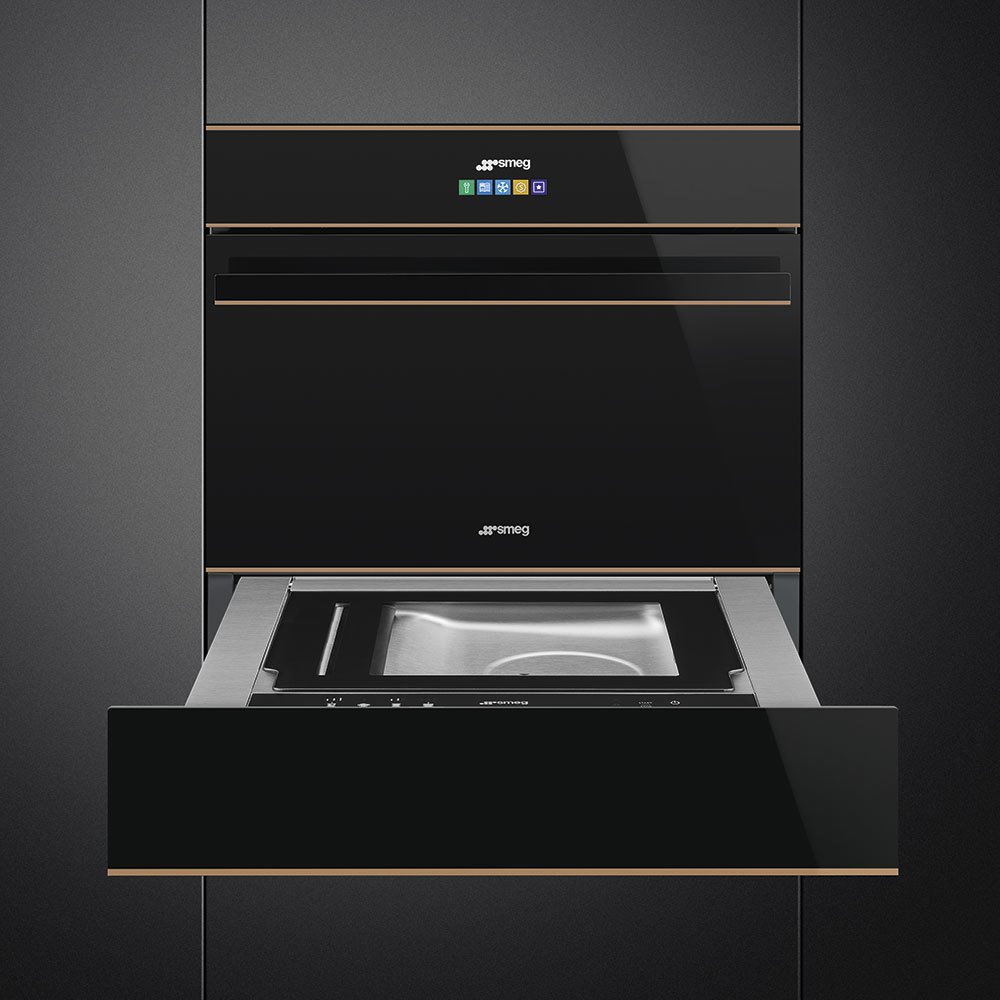 Вакууматор черный Smeg CPV615NR открытый