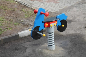 Качалки на пружине для детских площадок