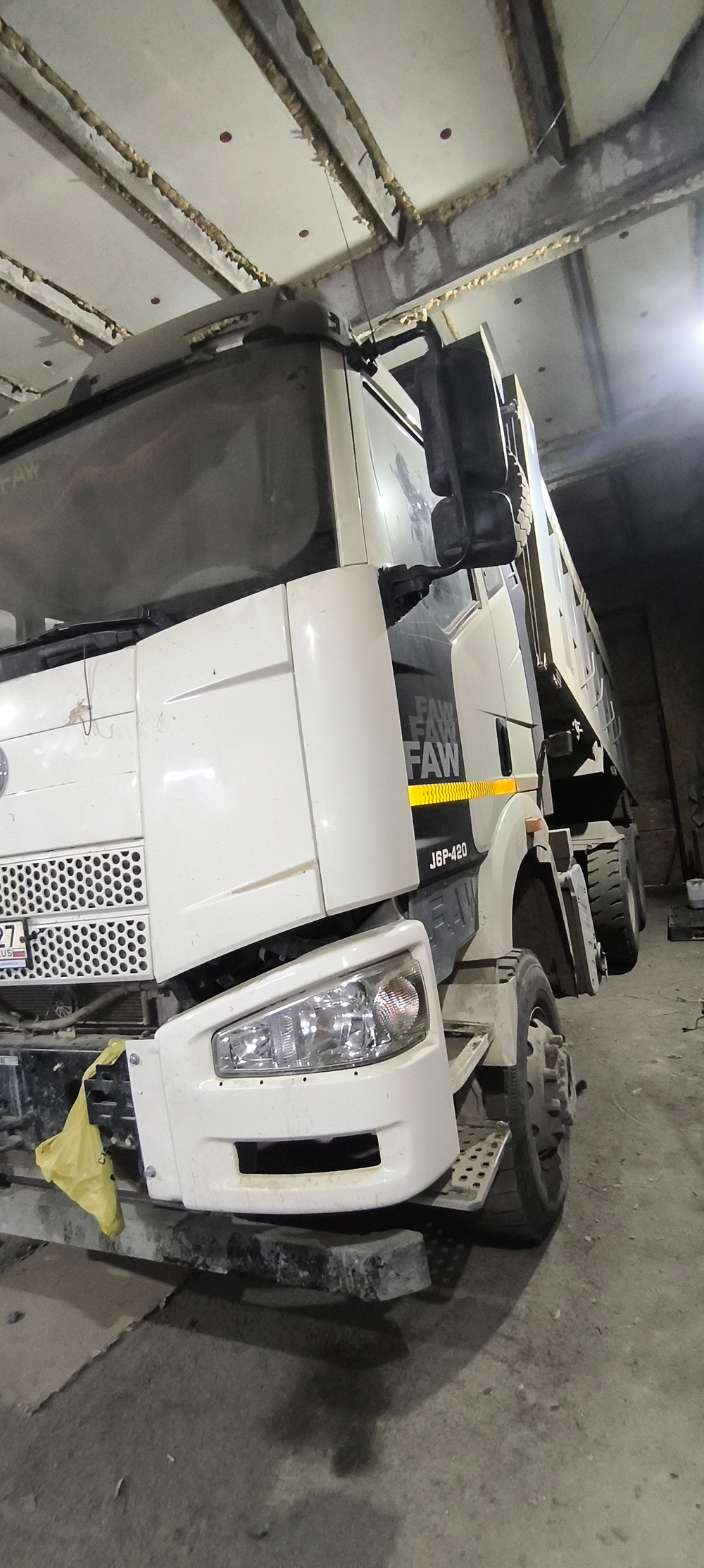 FAW J6 6x6 Самосвал CA3250P66K24L1TE5 (Дизельный, 11,1 л, 420 л.с., МТ)