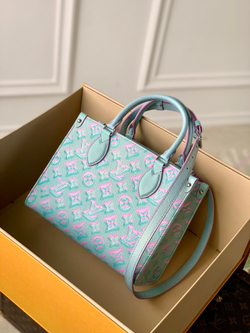 Louis Vuitton Onthego PM