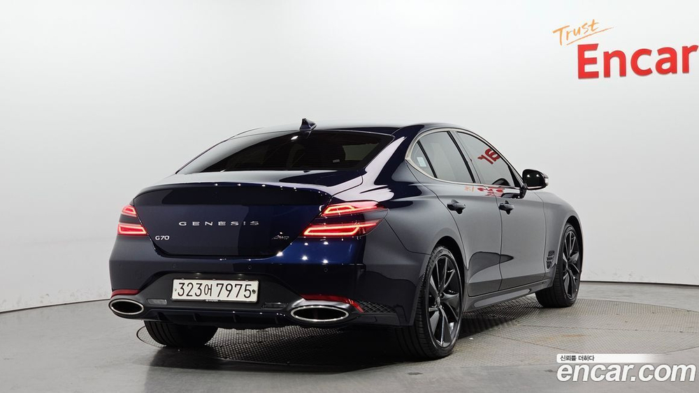 Genesis The New G70 Бензин 2.0T 4WD (12.2020)
