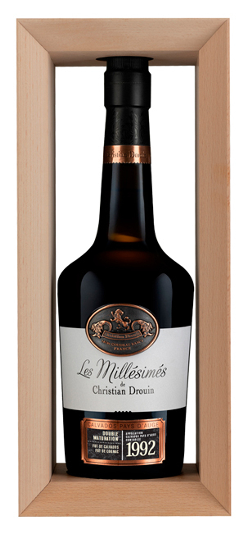 Кальвадос Christian Drouin Calvados Pays d`Auge 1992 п/уп (дерево), 0.7 л