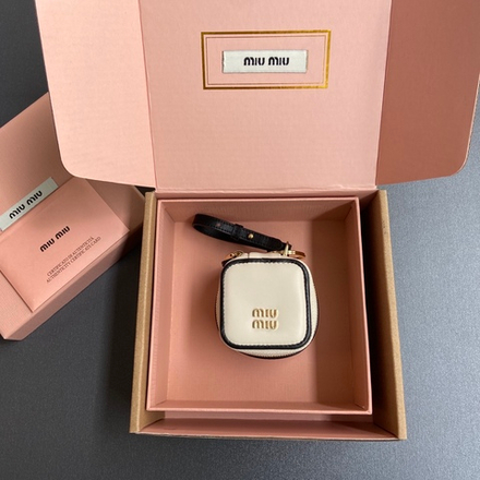 Miu Miu Pouch