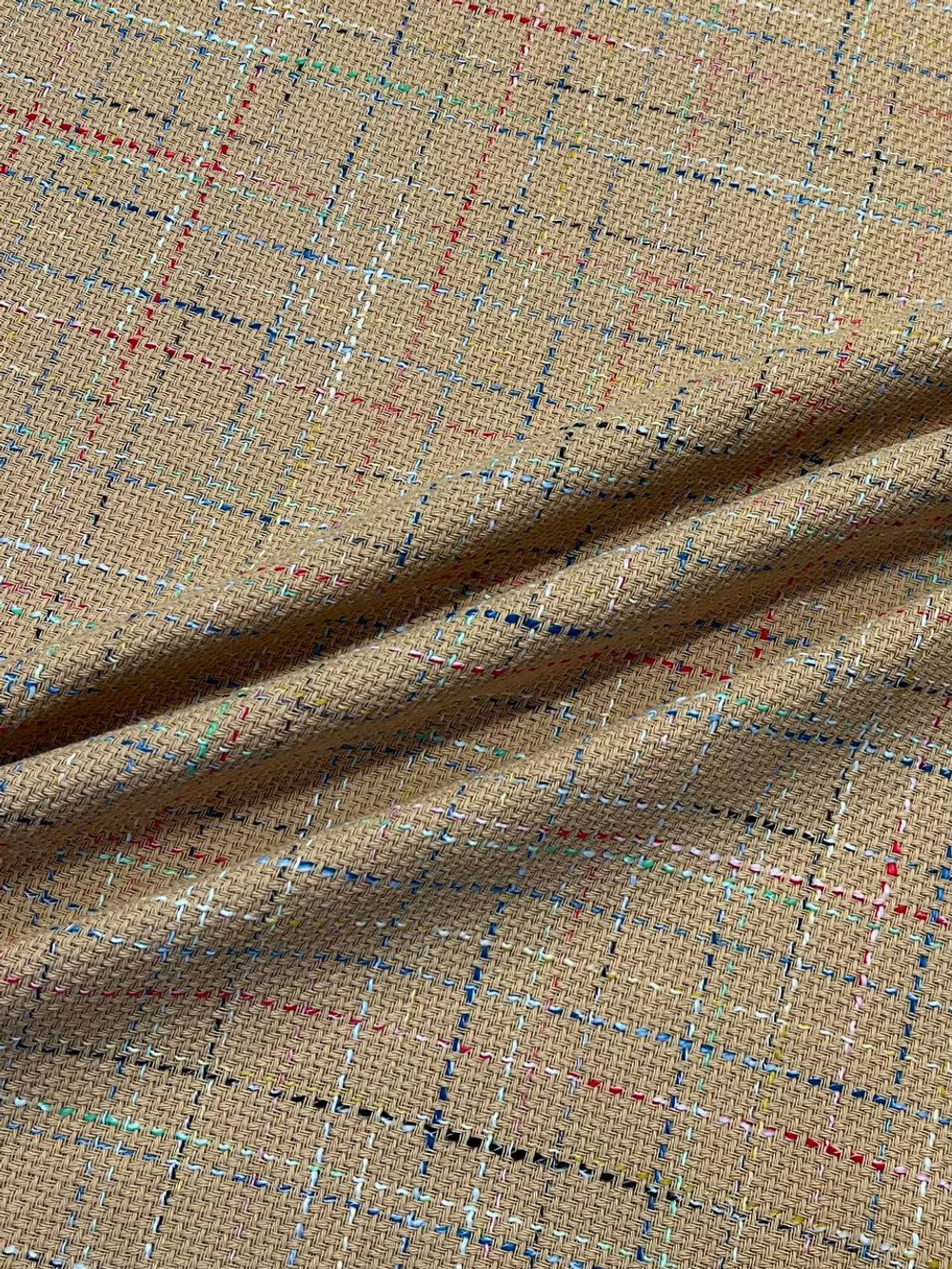 Твид хлопок с п/э карамельный в абстрактную разноцветную клетку