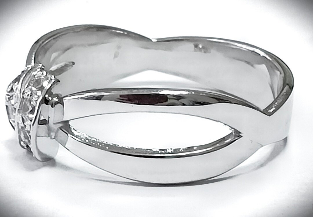 Ювелирное кольцо Эстерелла