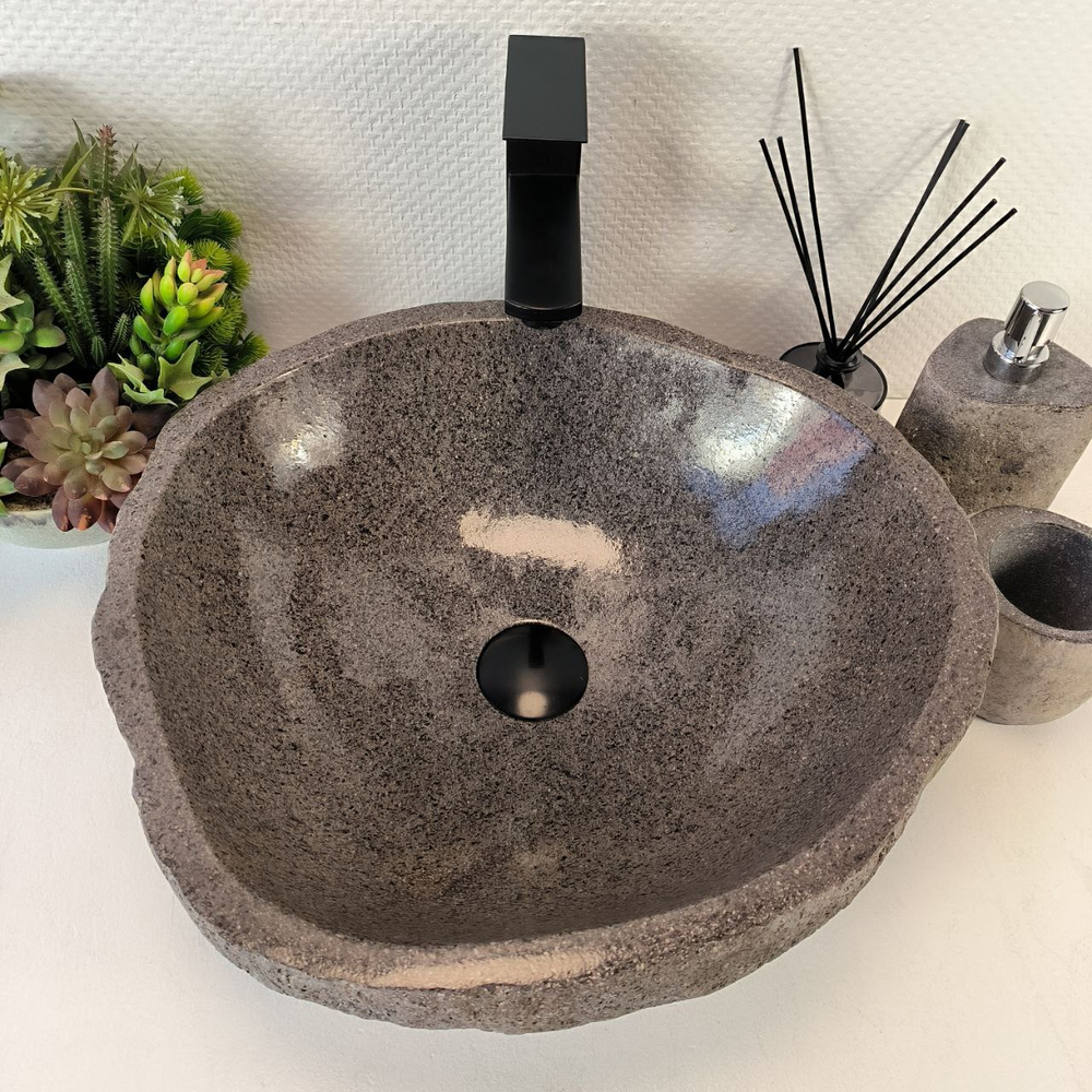Раковина из речного камня RS-65384 45*43*15 0856