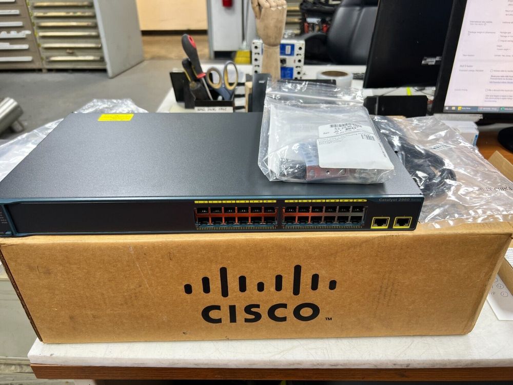 WS-C2960-24TT-LWS-C2960-24TT-L