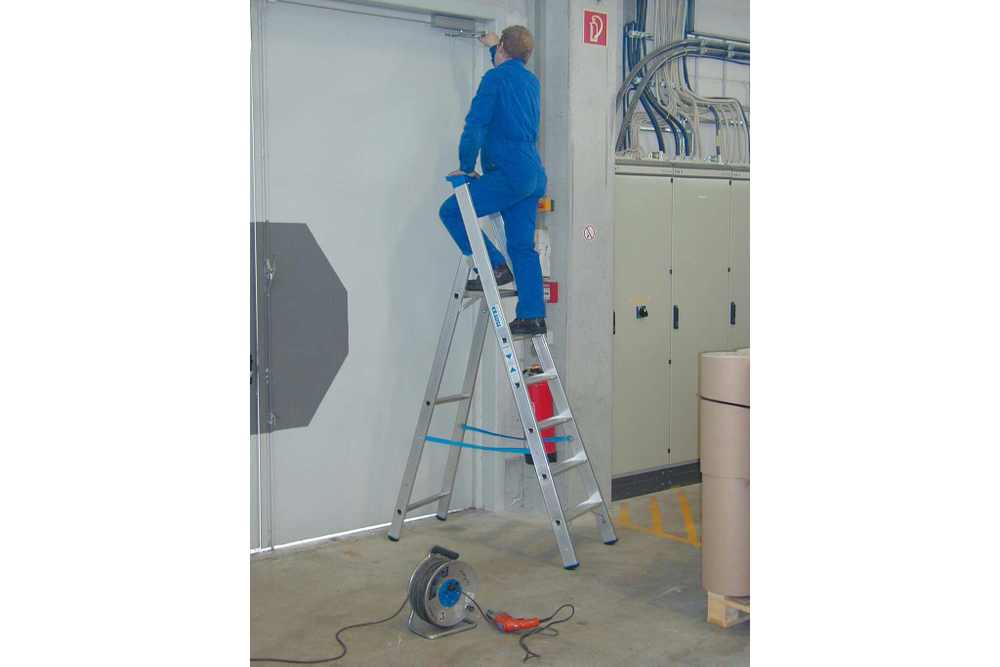 STABILO Свободностоящая стремянка, 6 ступенек (124531)