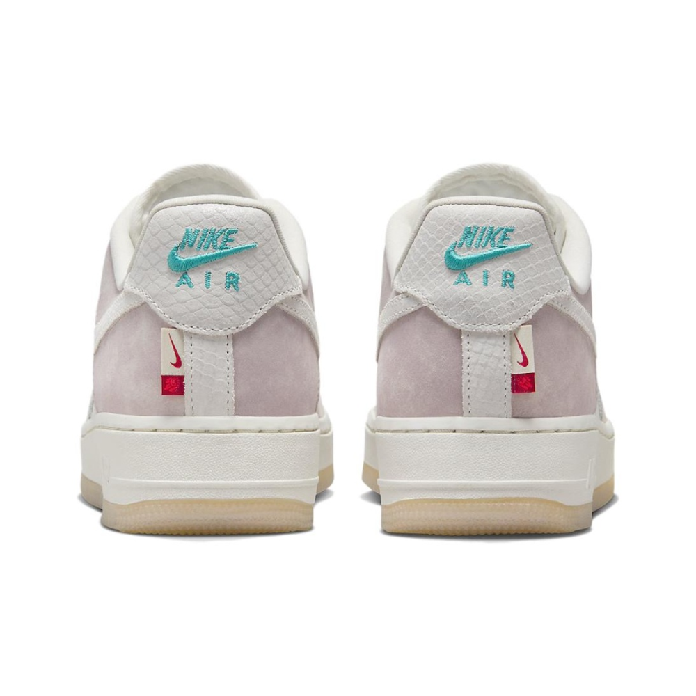 Женские кроссовки Nike Air Force 1 '07 LX 'Year of the Dragon' FZ5066-111