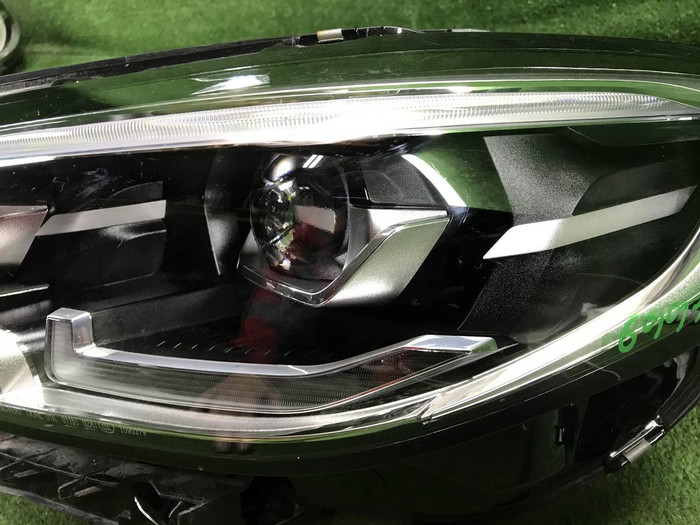 Фара левая BMW 3er G20 (2018-2022) LED (В сборе)