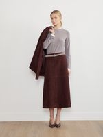 БАЗОВЫЙ ТОНКИЙ РЕМЕНЬ С ТРЕУГОЛЬНОЙ ПРЯЖКОЙ ЗАМША СЕРЫЙ