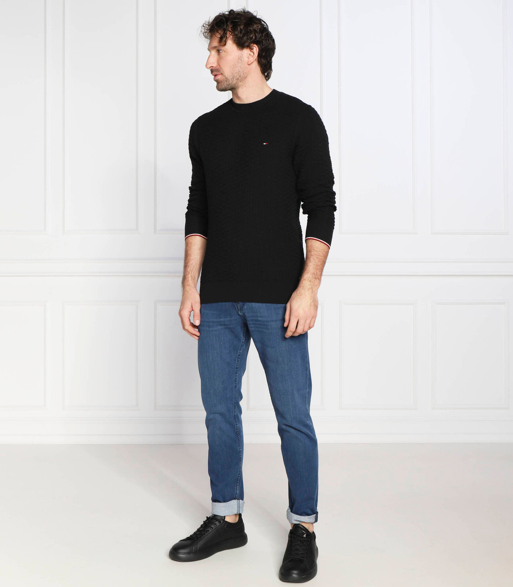 свитер exaggerated Tommy Hilfiger - черный(MW0MW28111)