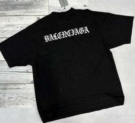 Футболка Balenciaga