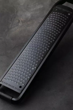 Microplane - Мелкая терка Blacksheep Zester / артикул   43020  / GTIN 098399430201