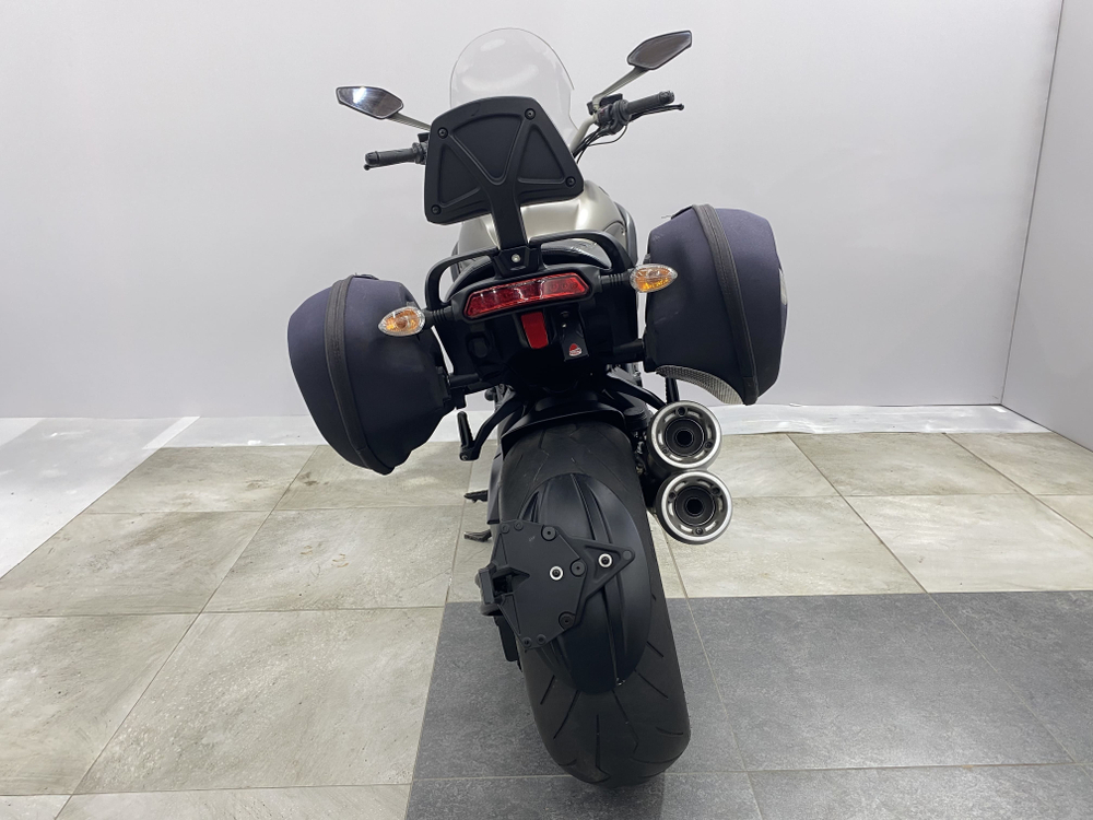 Ducati Diavel Strada , 2013