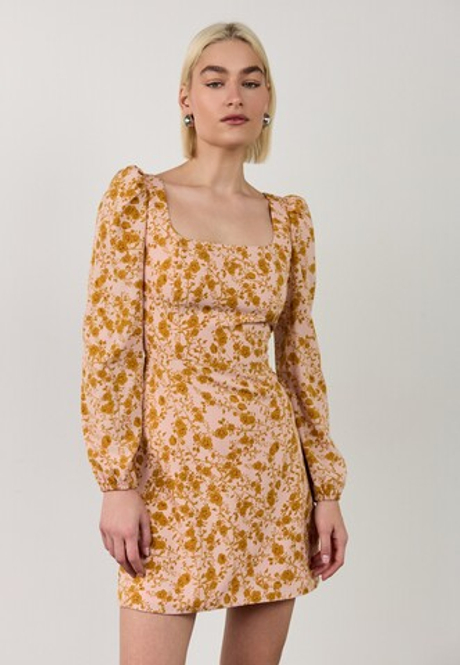 Платье-каре мини