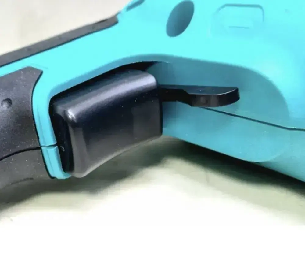 Дрель МАКИТА 6412