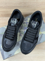 Кроссовки Valentino
