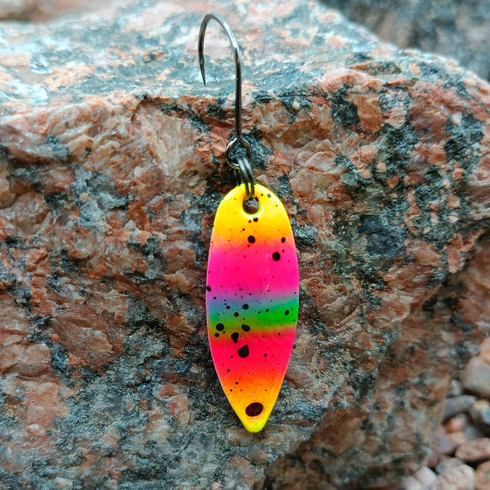 Блесна Sima 2.3 гр Col.02