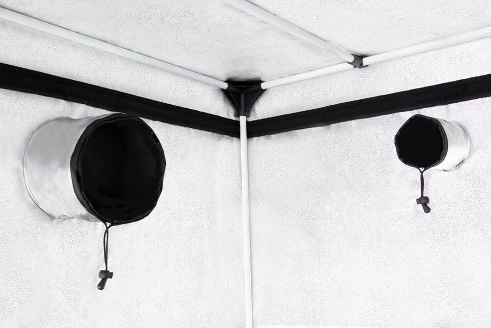 Гроутент GARDEN HIGHPRO PROBOX BASIC 60, внутреннее покрытие Mylar 97% и перекладины под свет и фильтр.