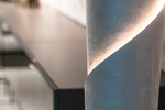Гардероб Yomei Loop light sculpture and coat rack