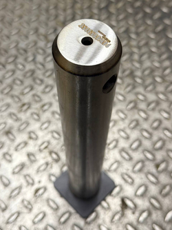 Палец ковша 3516519M94