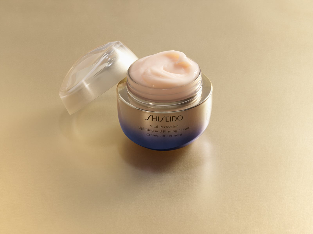 Shiseido Vital Perfection Uplifting & Firming Cream - дневной и ночной лифтинг-крем /   75  ml  / GTIN 768614164524