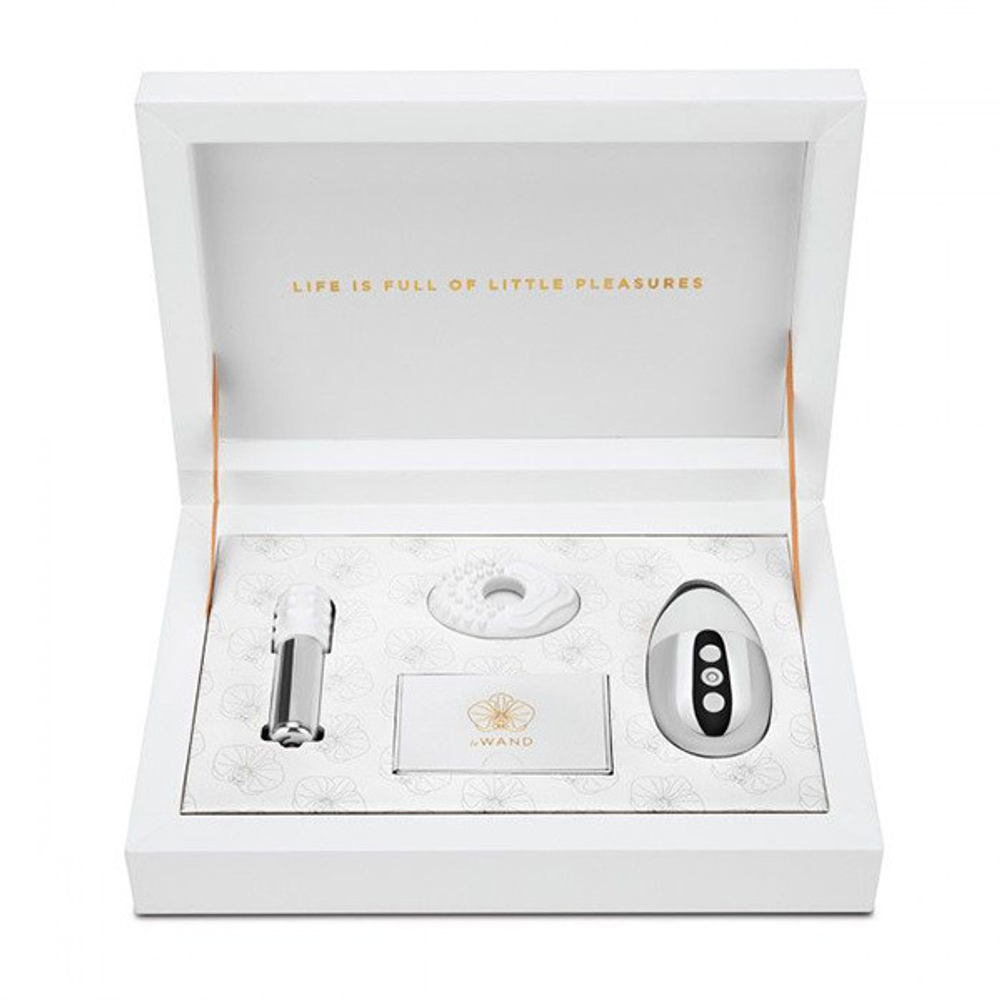 Белоснежный вибронабор с серебристыми элементами Le Wand Little Pleasures Collection LW-027