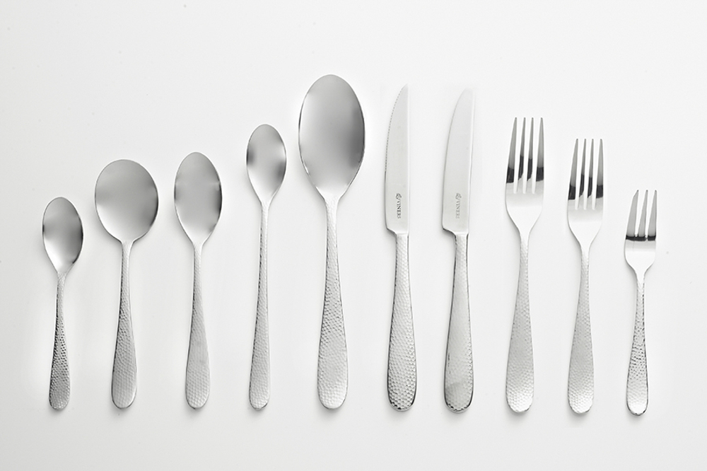 Нож столовый glamour