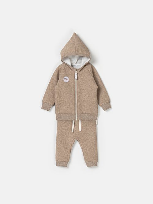 Костюм с толстовкой 