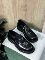 Лоферы Prada