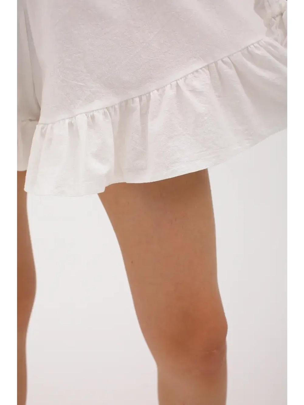 Костюм летний двойка с шортами и рубашкой