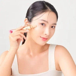 AHC Premier Ampoule In Eye Cream 6 Collagen, 40ml Питательный крем для век с коллагеном на основе розы