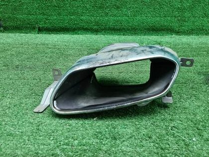 Насадка глушителя левая Volvo XC60 2 (2017-2021)