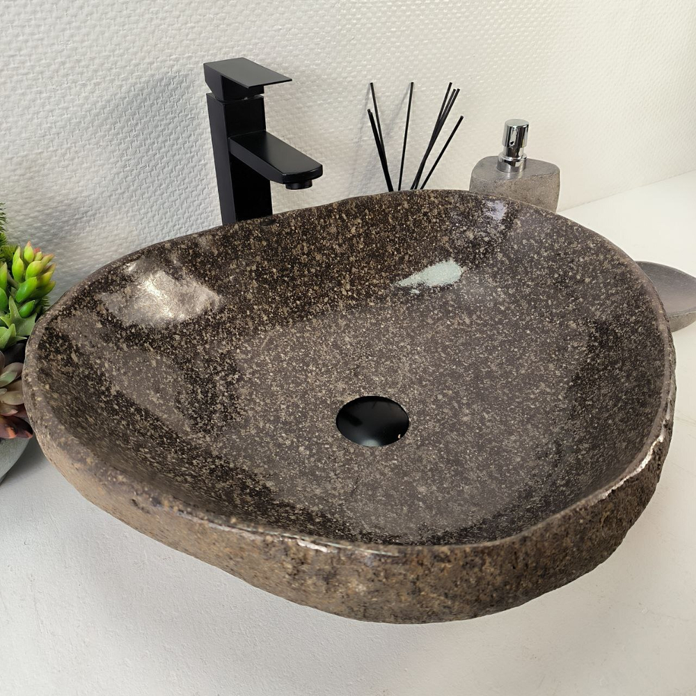 Раковина из речного камня RS-65224 54*46*15 0862