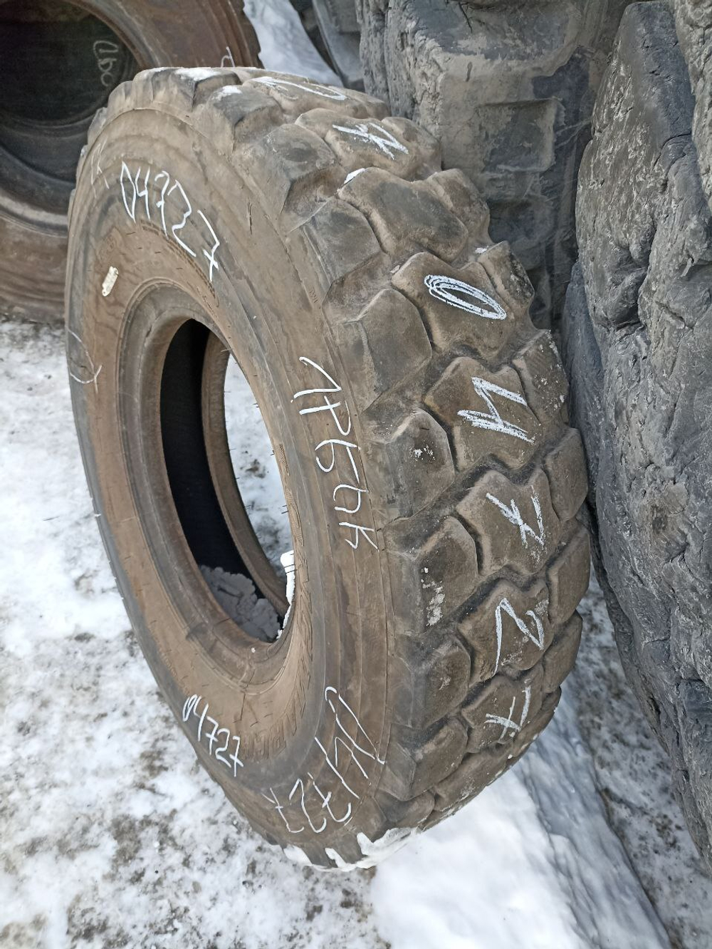 12.00R20 Longmarch LM301 шина б/у